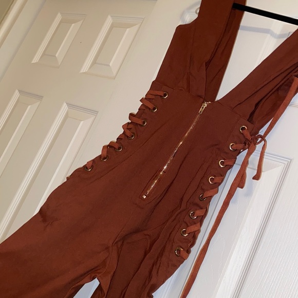 NWOT Lace up jumpsuit - Picture 5 of 6